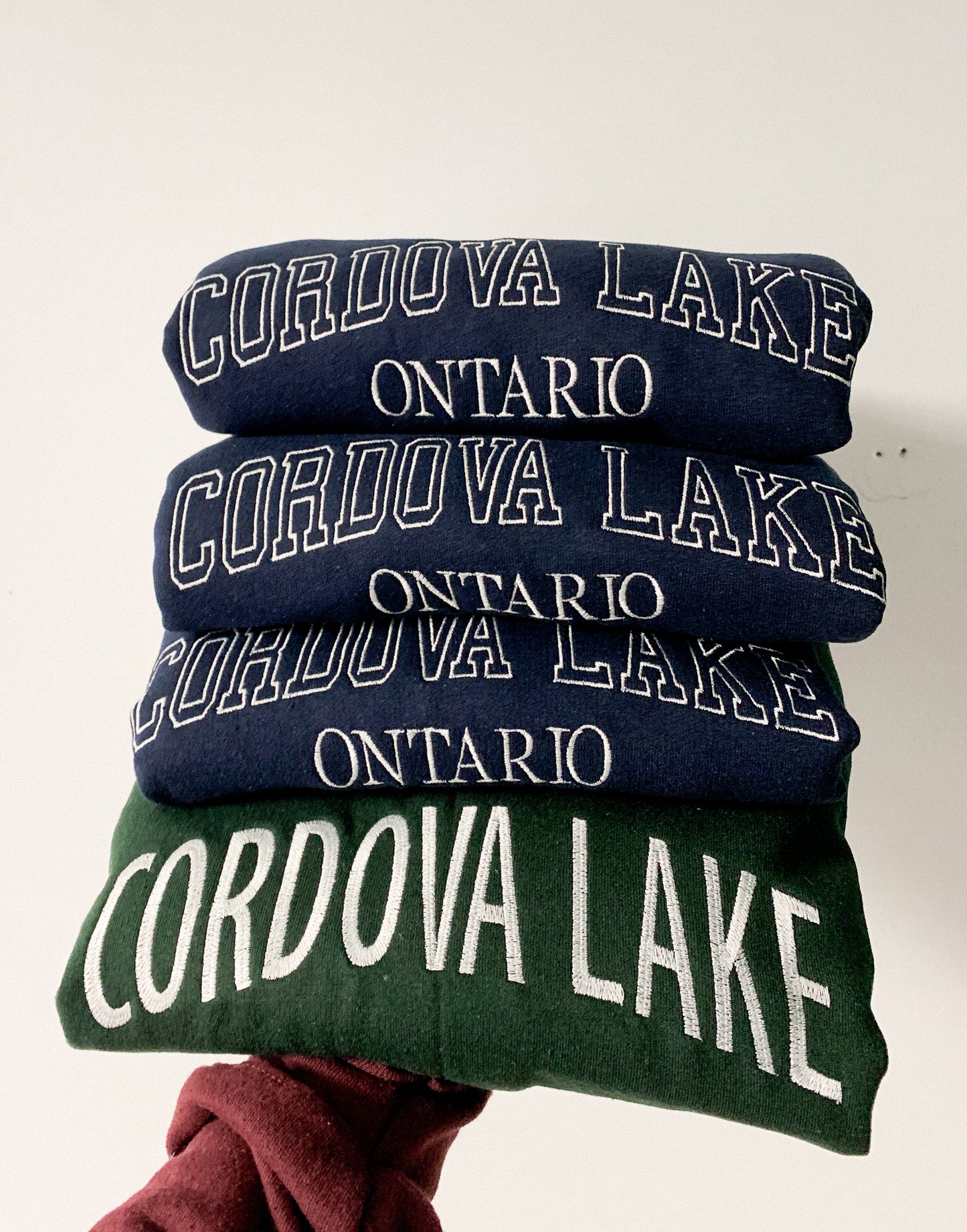 CUSTOMIZED LAKE SWEATER